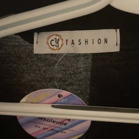 NWT CY fashion black cardigan - Picture 3 of 3